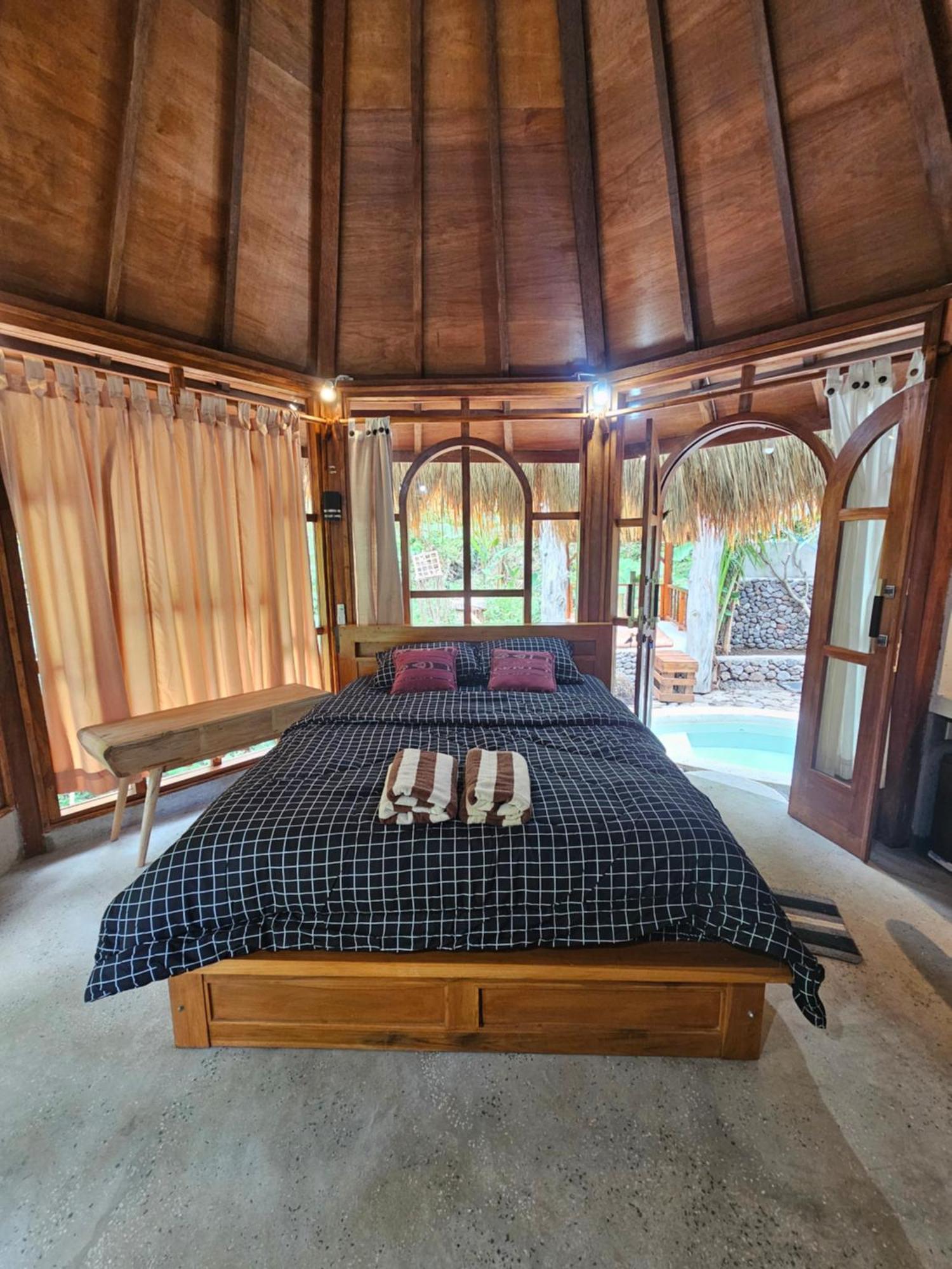 Les Garden Villa เตจากูลา ภายนอก รูปภาพ