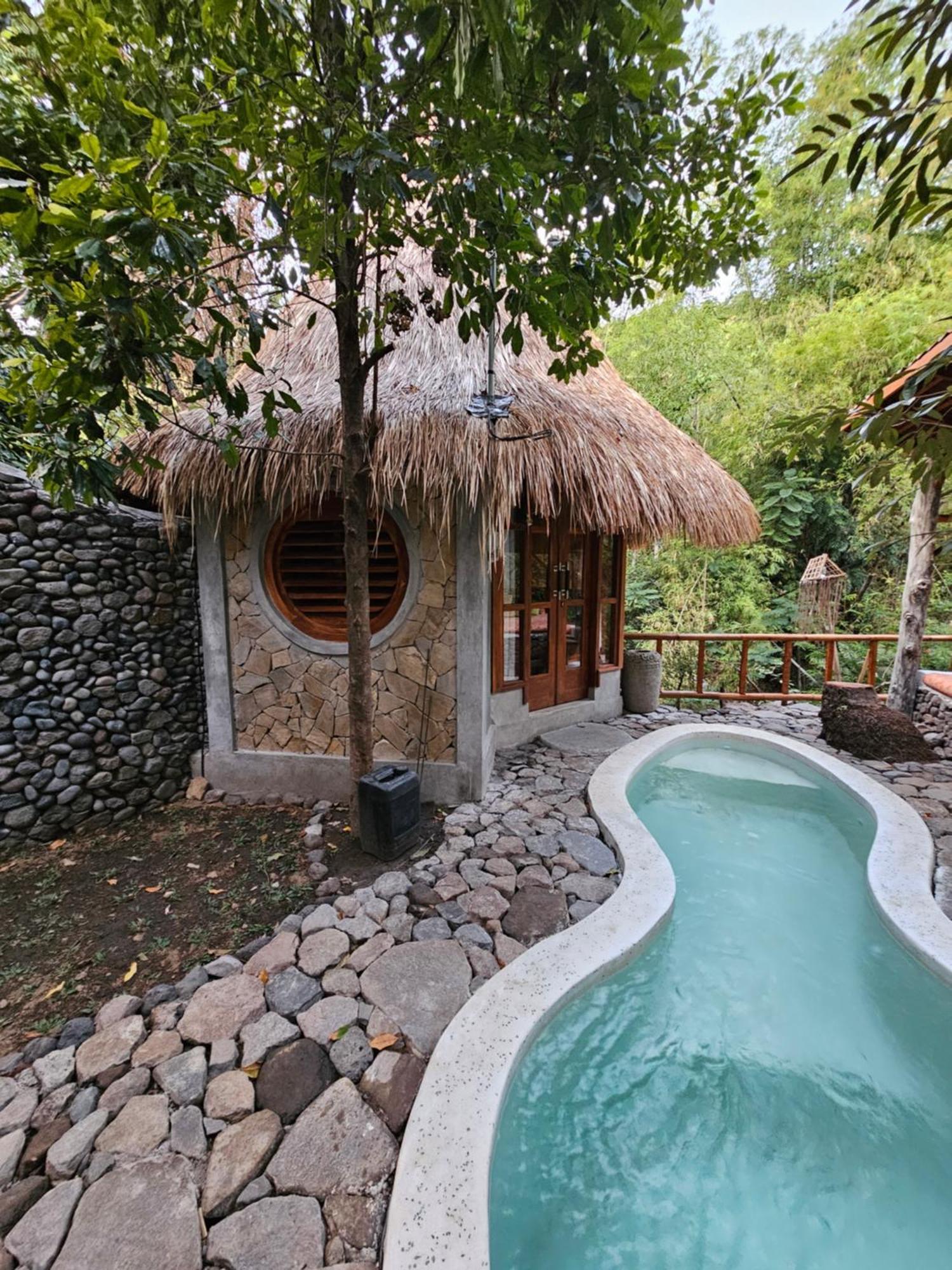 Les Garden Villa เตจากูลา ภายนอก รูปภาพ